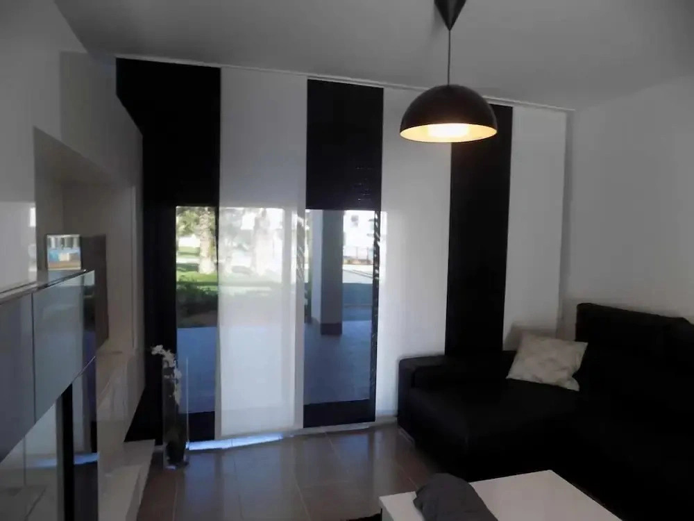 Garden-view Apartment in Villamartin