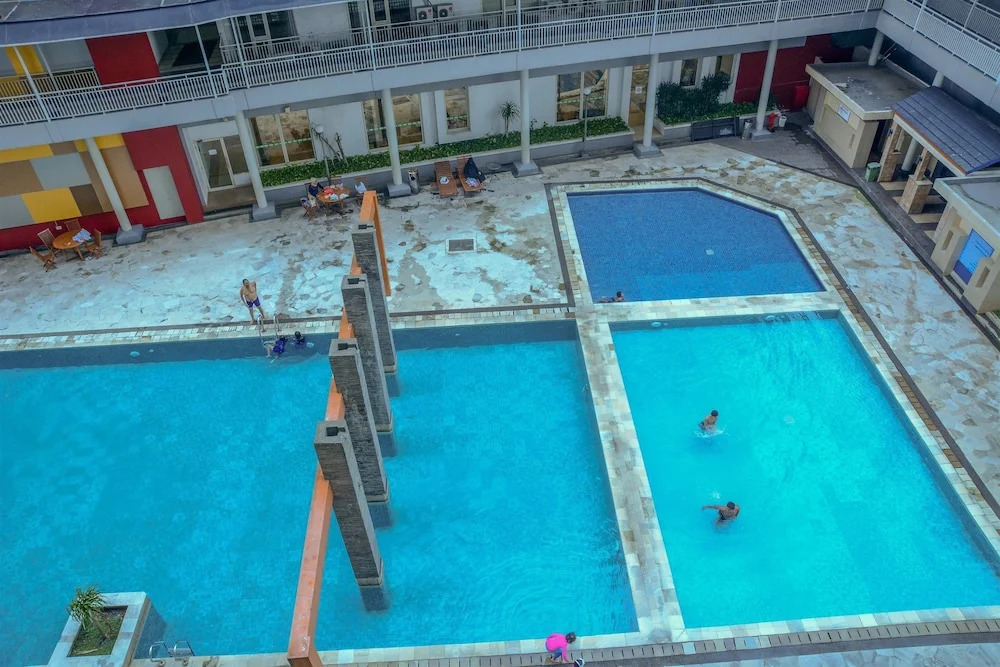 Gardenia Boulevard Apartment Near Pejaten Village