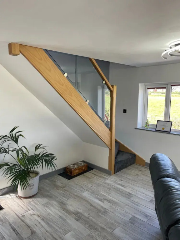 Ulverstons Little gem - Sleeps 2 - Free Parking