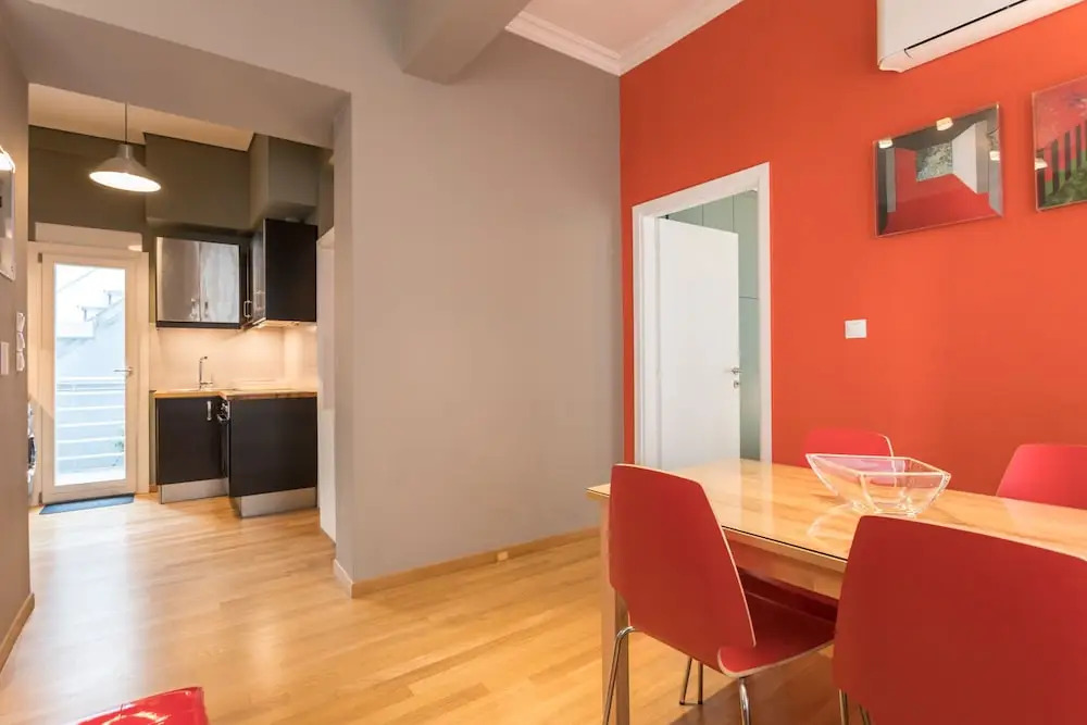 RED Luxury Athens