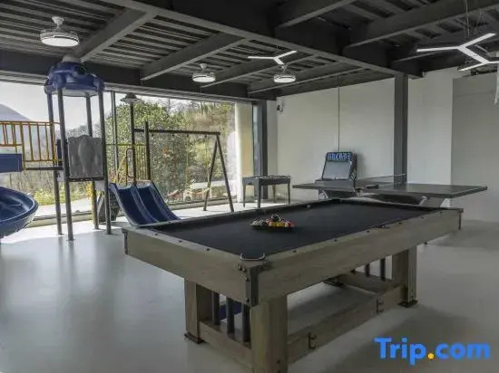 Residing in the Mountain Clouds and Gorges · CLOUD Mountain Wild Resort