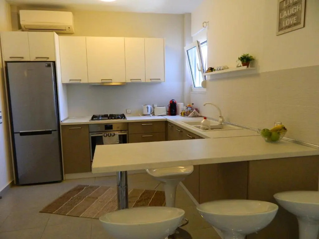 Kalithies apartment