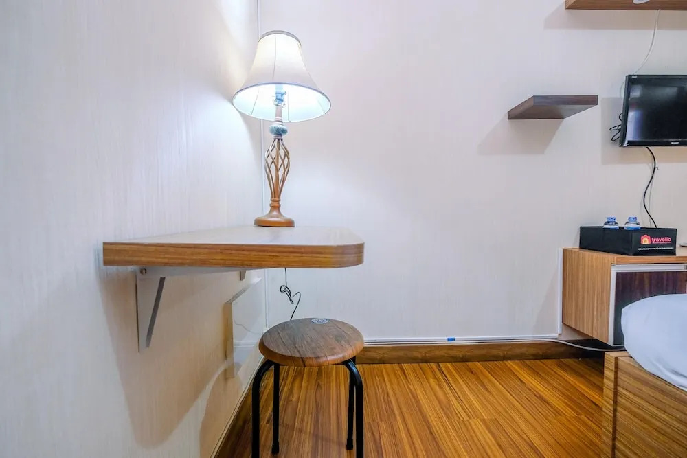 Cozy and Simple Living Studio Apartment at Cinere Resort
