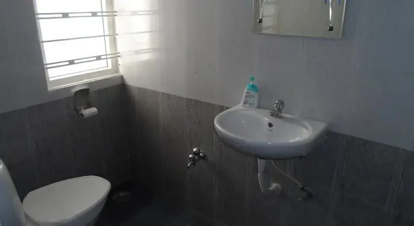 Shade Premium Suites