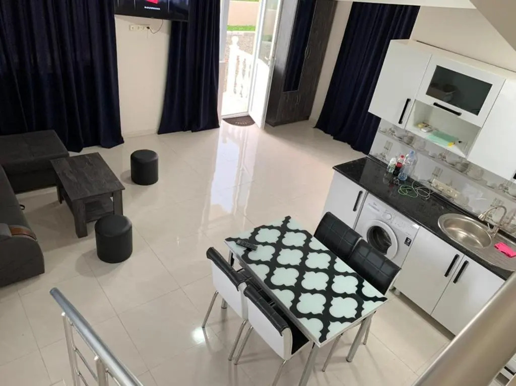 Villa MATE
