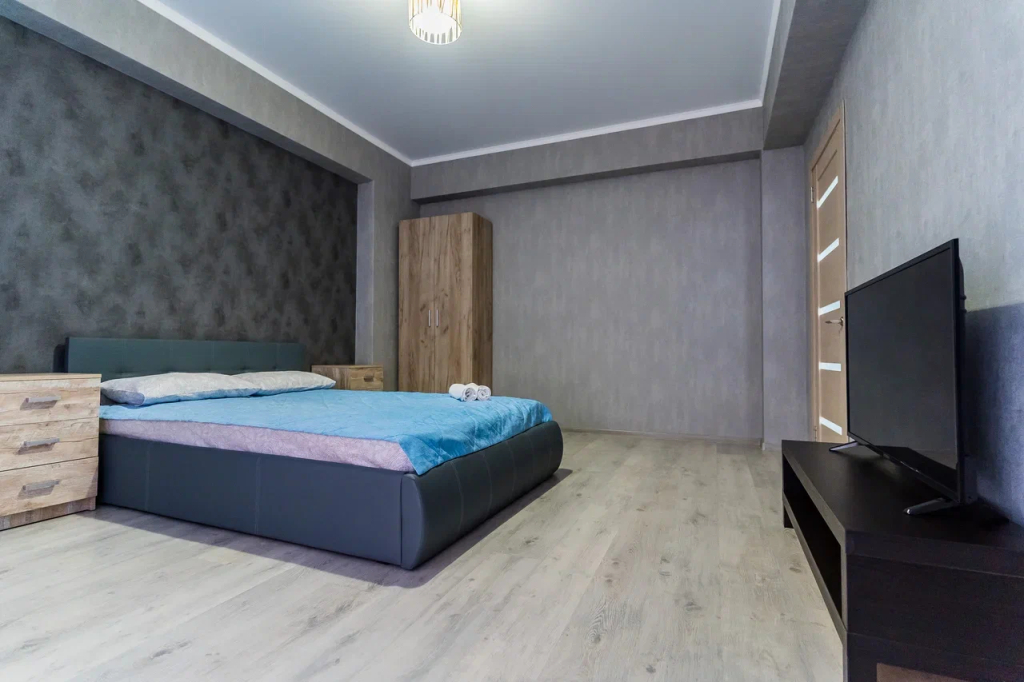 LetoApart na Dzerzhinskogo 244
