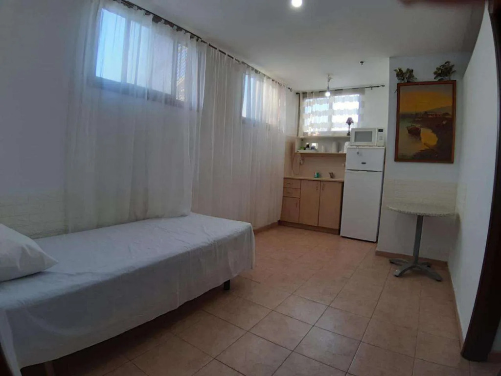 Star Guest- House
