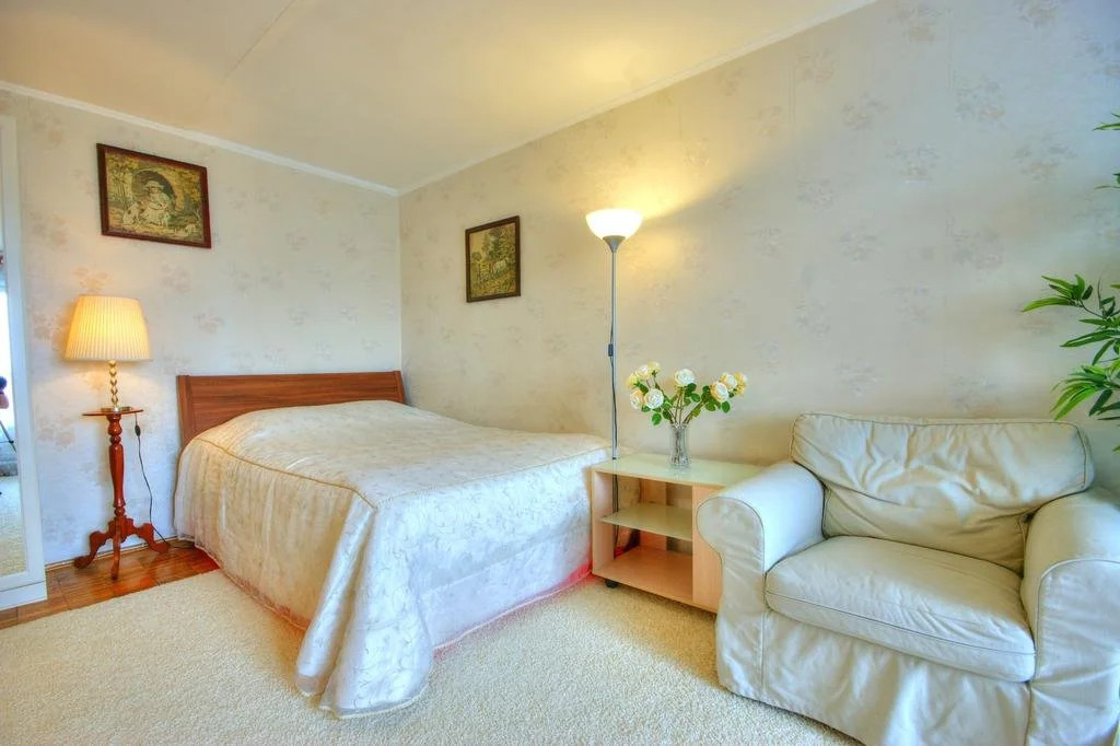 Apartment at Domodedovskaya Metro Station