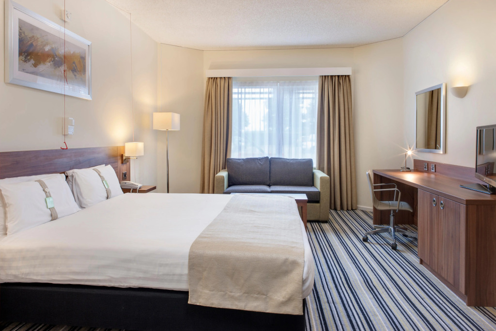 Holiday Inn Rugby-Northampton M1 Jct18 by IHG