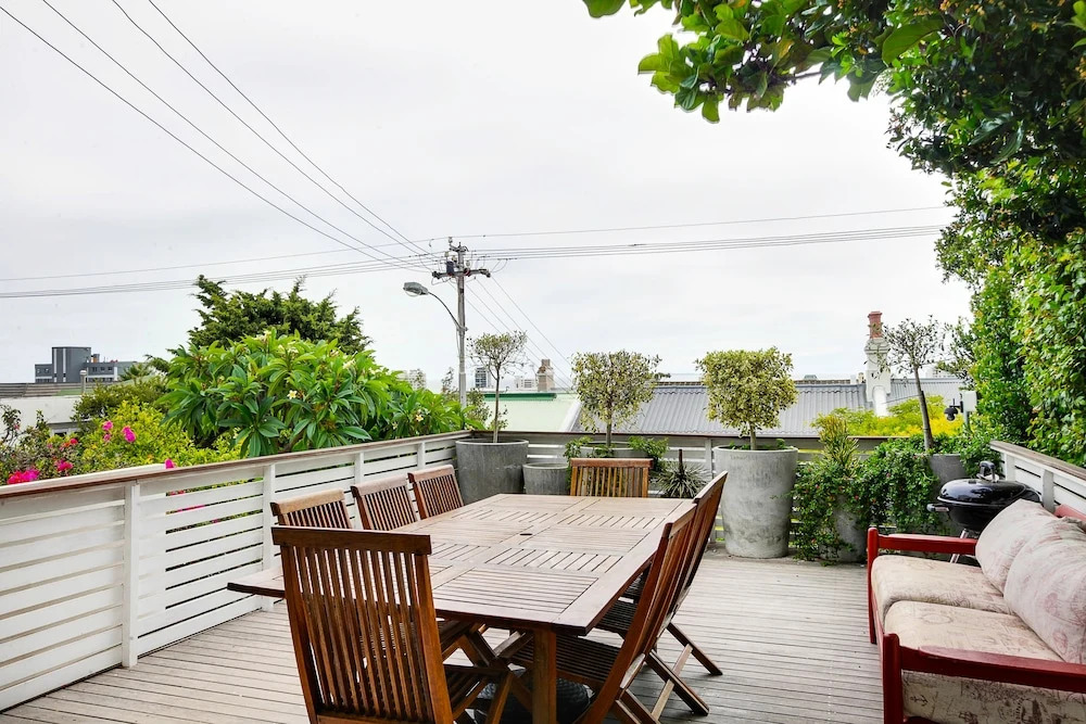 Victorian House on the Atlantic Seaboard
