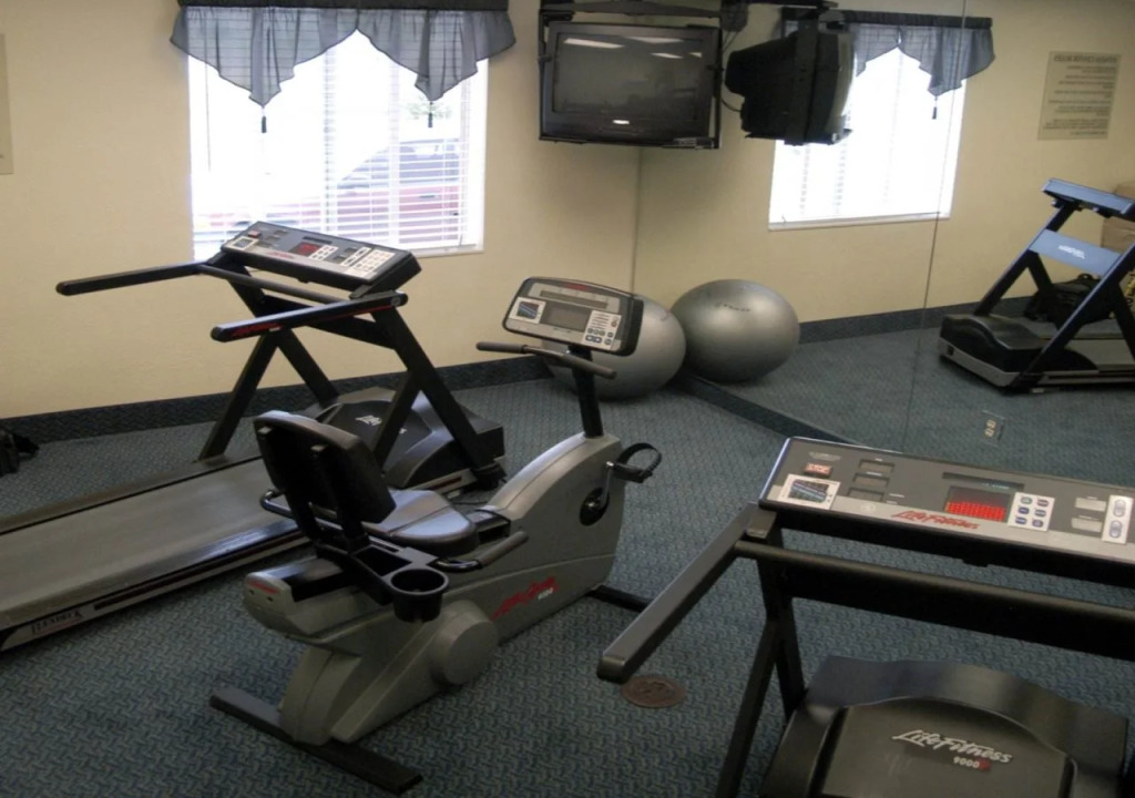 Holiday Inn Express Hotel & Suites Littleton by IHG