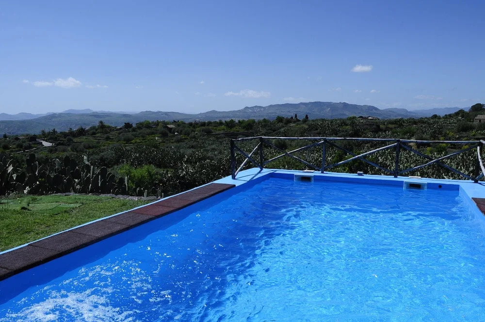 Mendolito dell'Etna
