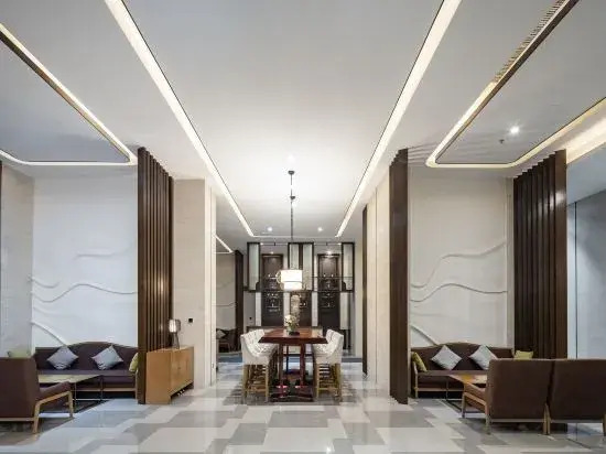 Zhenru Hotel