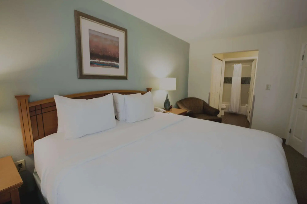Sonesta ES Suites Austin The Domain Area - Newly Renovated