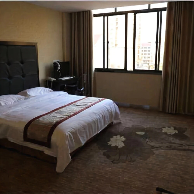 City Garden Hotel ( Railway Station)