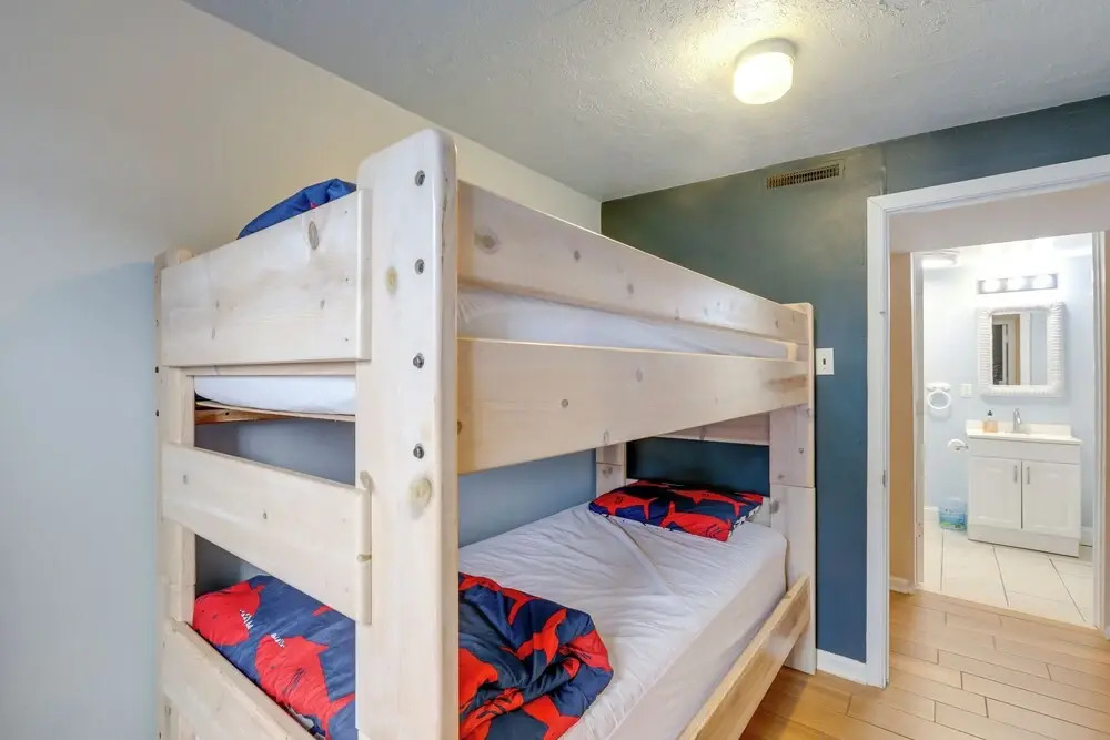 < 1/2 Mi to Beach: Wildwood Getaway w/ Patio!