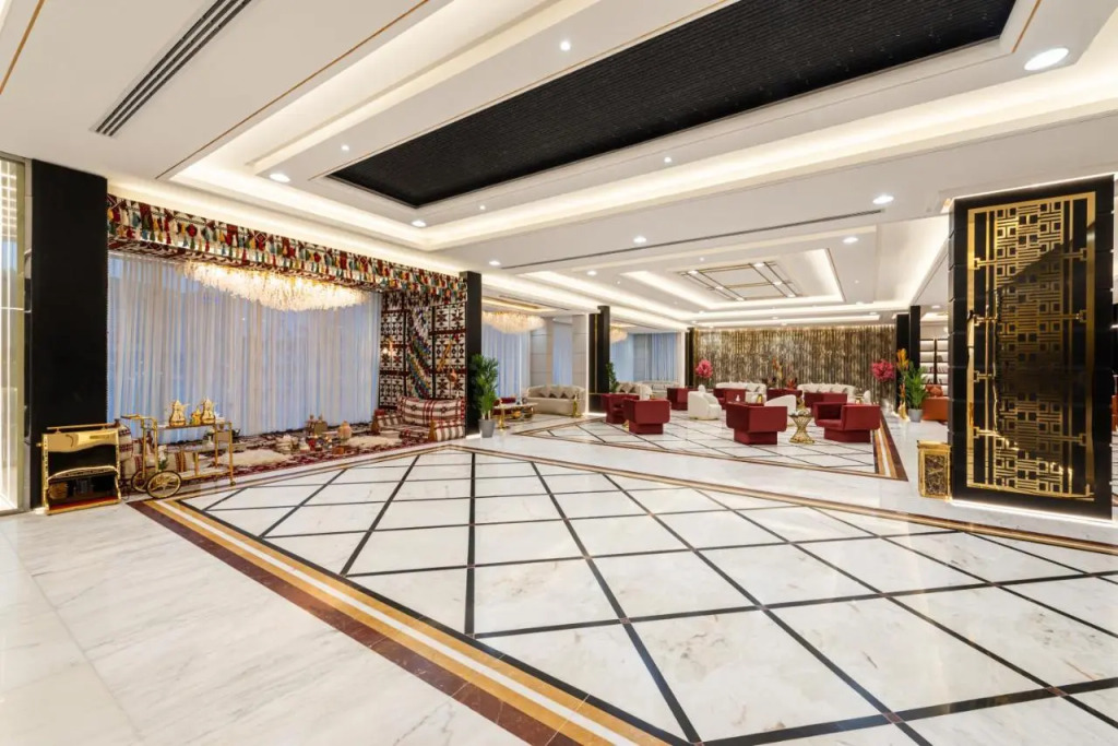 Ross Hotel