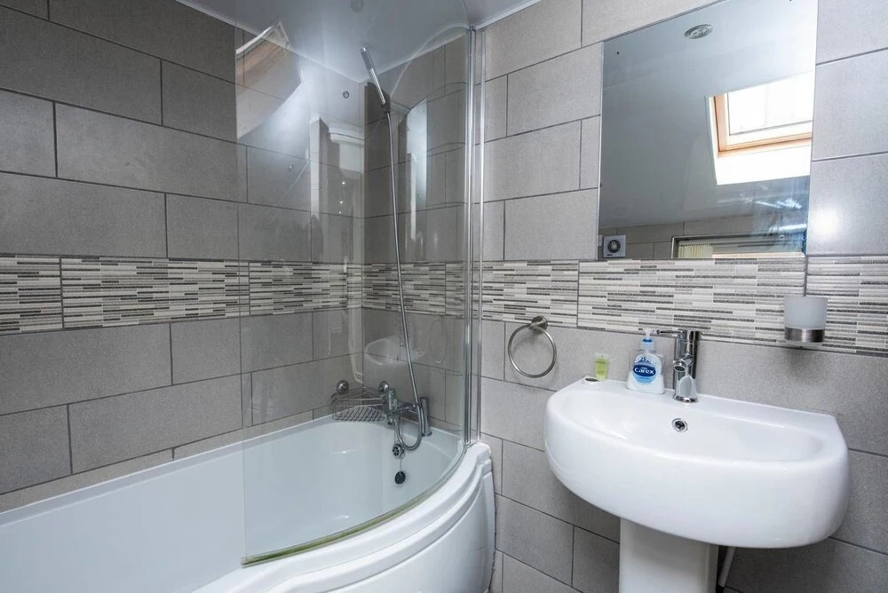 Stunning Penthouse in NQ, City Centre ! Sleeps 8