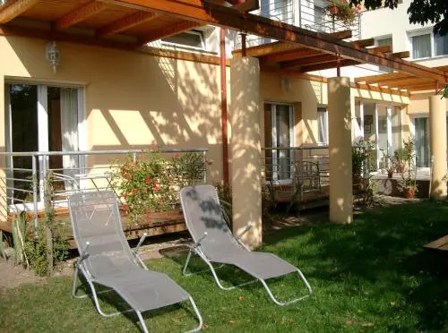 Luca Apartments