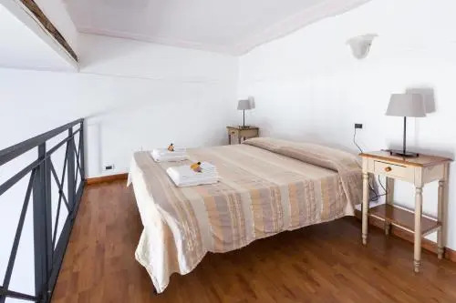 Sunny Apartment Navona Square
