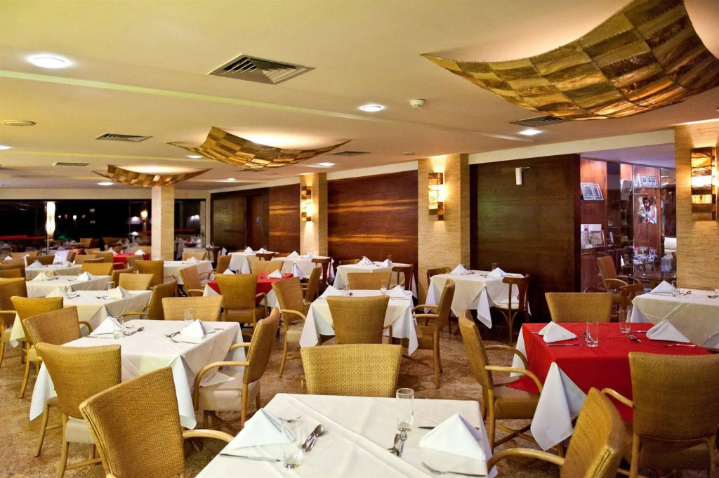 Pontalmar Praia Hotel
