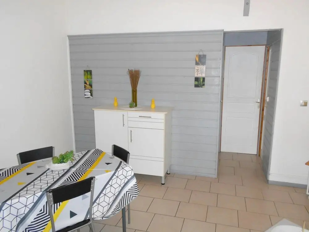 House With 2 Bedrooms in Deshaies, With Enclosed Garden and Wifi - 400