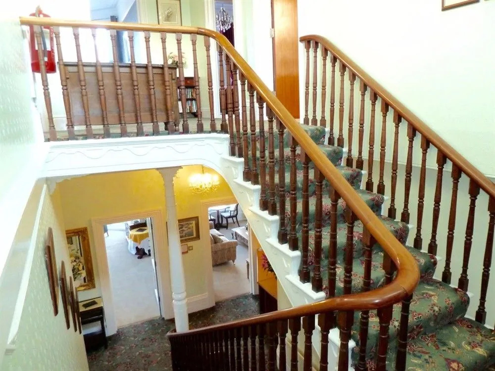 Cloudlands - Guest house