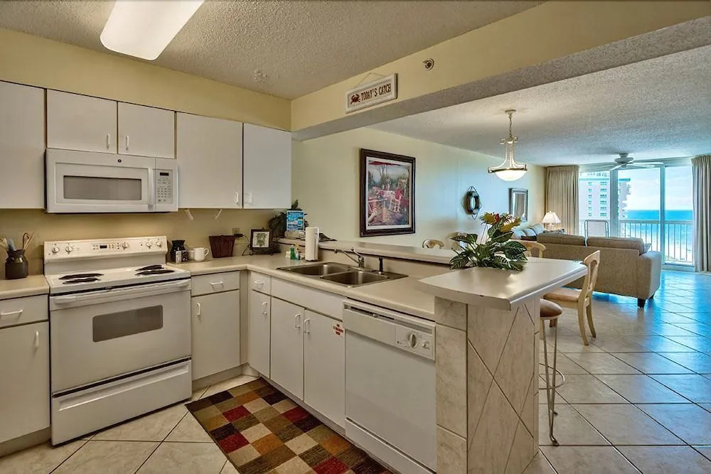 Pelican Beach Resort Rentals