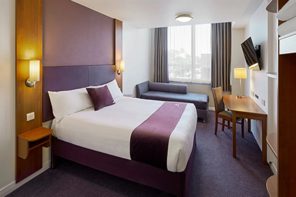 Premier Inn Barnsley Central M1 J37