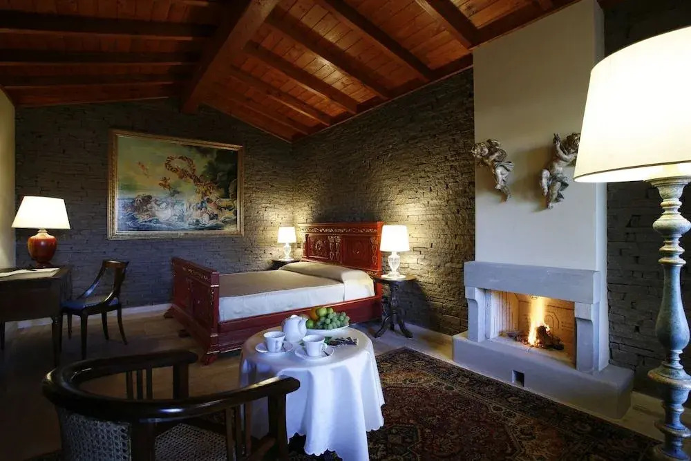 Hotel Castellinaria