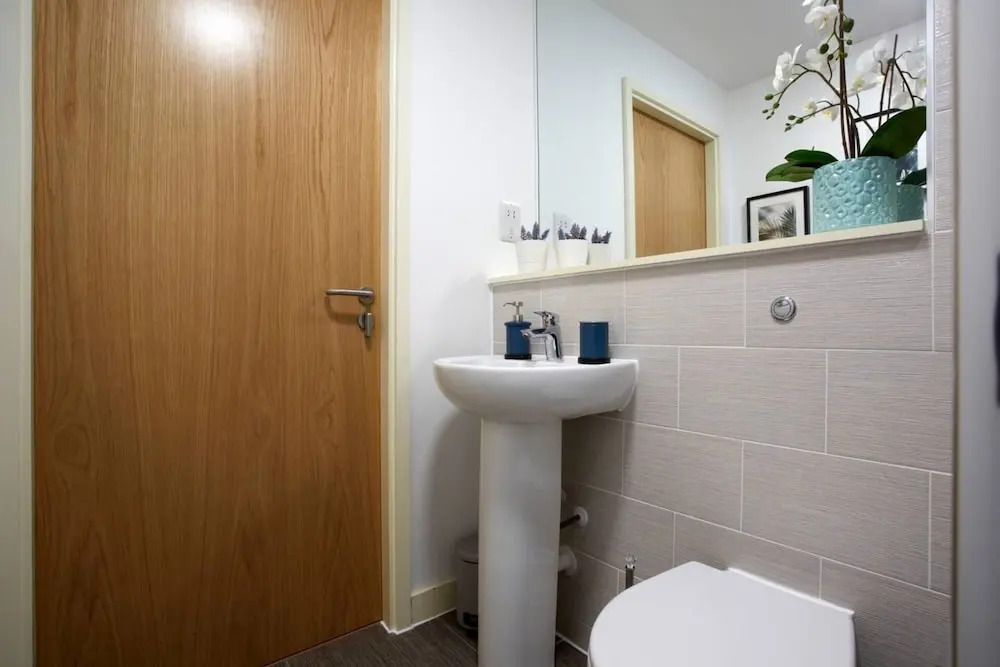 2 Bedroom Apartment, Leeds - Luxury & Contemporary