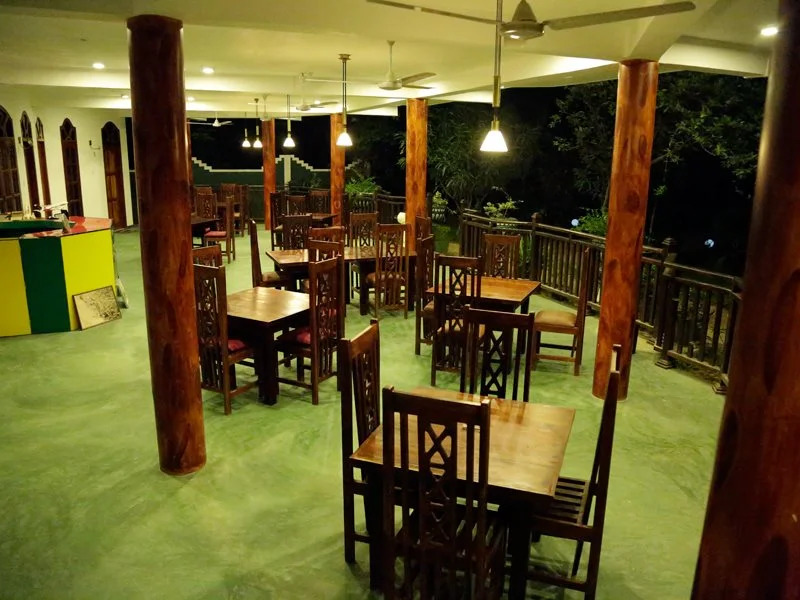 La Safari Inn