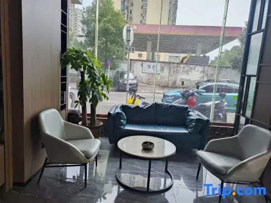 Yicheng Hotel (Shaoyang High-Speed Railway Station Branch)