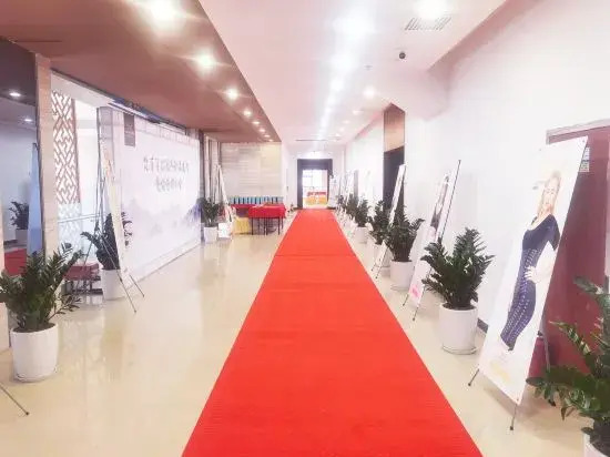 Kunming Nanyang Hotel (Xinluojiawan New Asia Sports City Subway Station)
