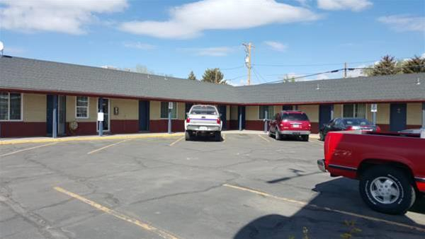 Travelers Motel