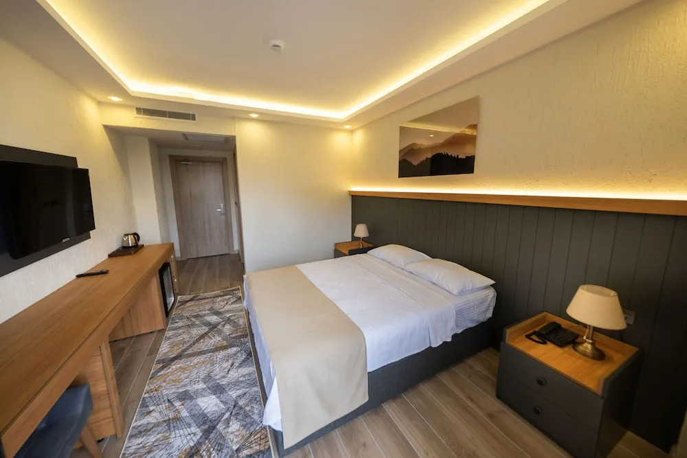 Pera North Hotel - Lounge & Restaurant