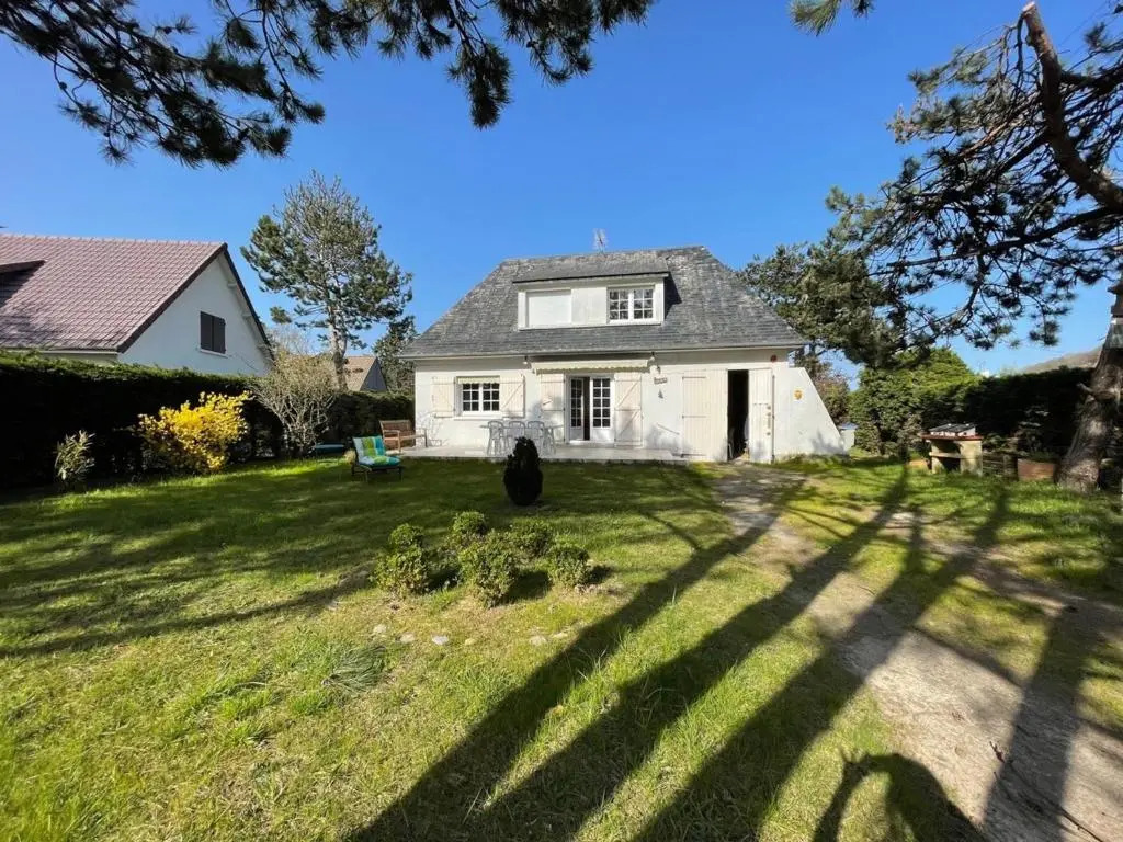 Villa 5 pièces avec jardin, à 400m de la plage et 600m des commerces, wifi et barbecue inclus - FR-1-361-20