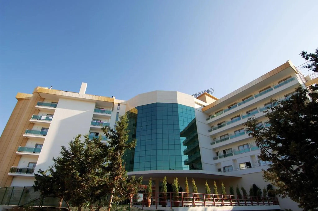 Lycus Beach Hotel