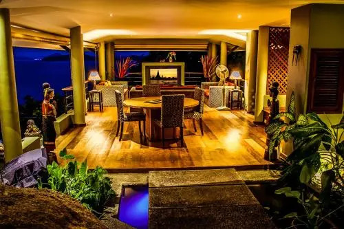 Villa Emerald