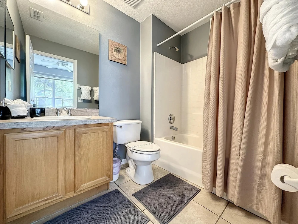 Emerald Island 4 bed Mins to Disney