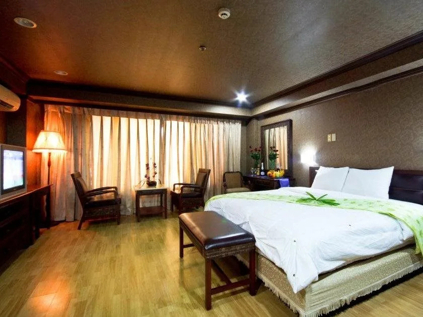 Koresco Hotel