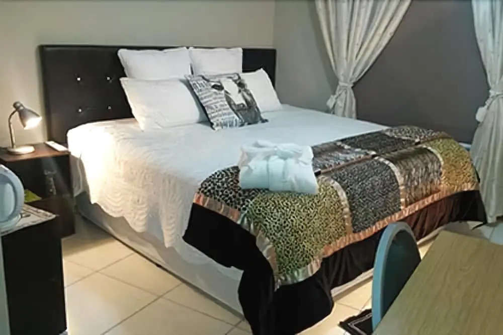 7 on Kloof