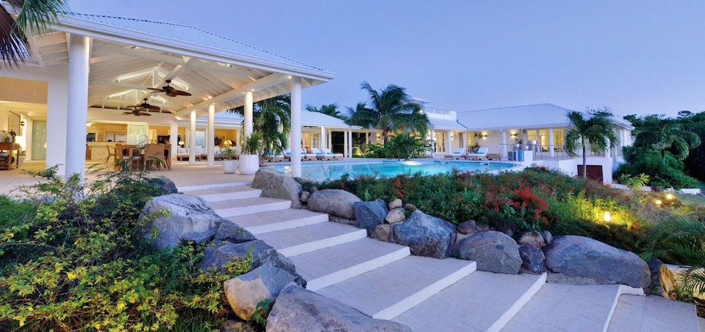 Villa Encore