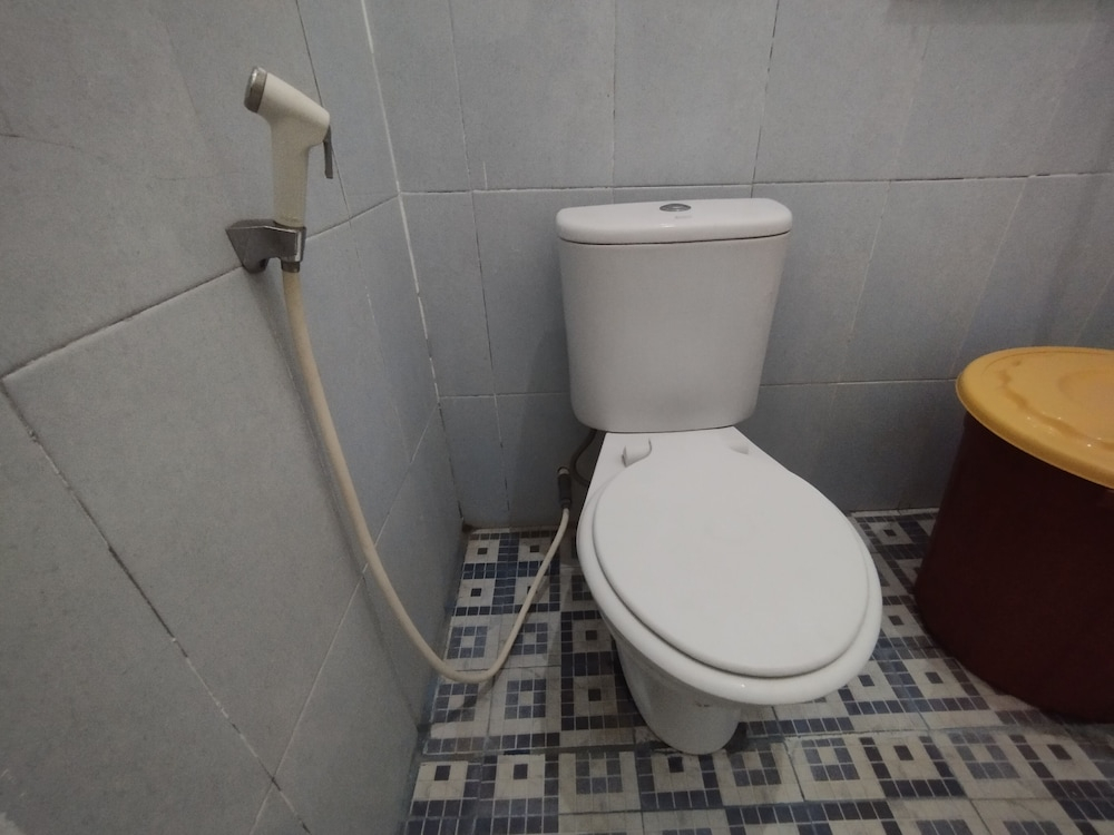 Hotel O Homestay Bonjeruk Near Restoran Pawon 21 Bonjeruk