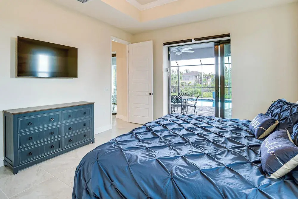 10 Mi to Beaches: Modern Retreat in Port Charlotte