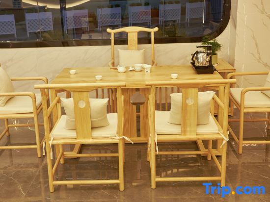 Linyi Lanyuegu Art Hotel