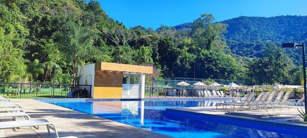 Apt 402 · Apt 2 qts,1,3 km do Rio Centro, Junesse , conf., s