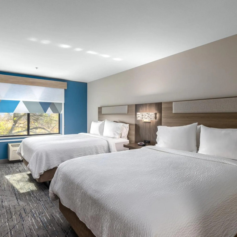 Holiday Inn Express Hotel & Suites Vancouver Mall-Portland Area by IHG