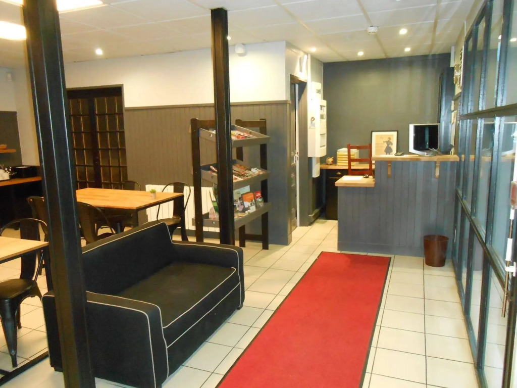 Brit Hôtel Essentiel Limoges Nord Calme, Parking gratuit, accès rapide A20