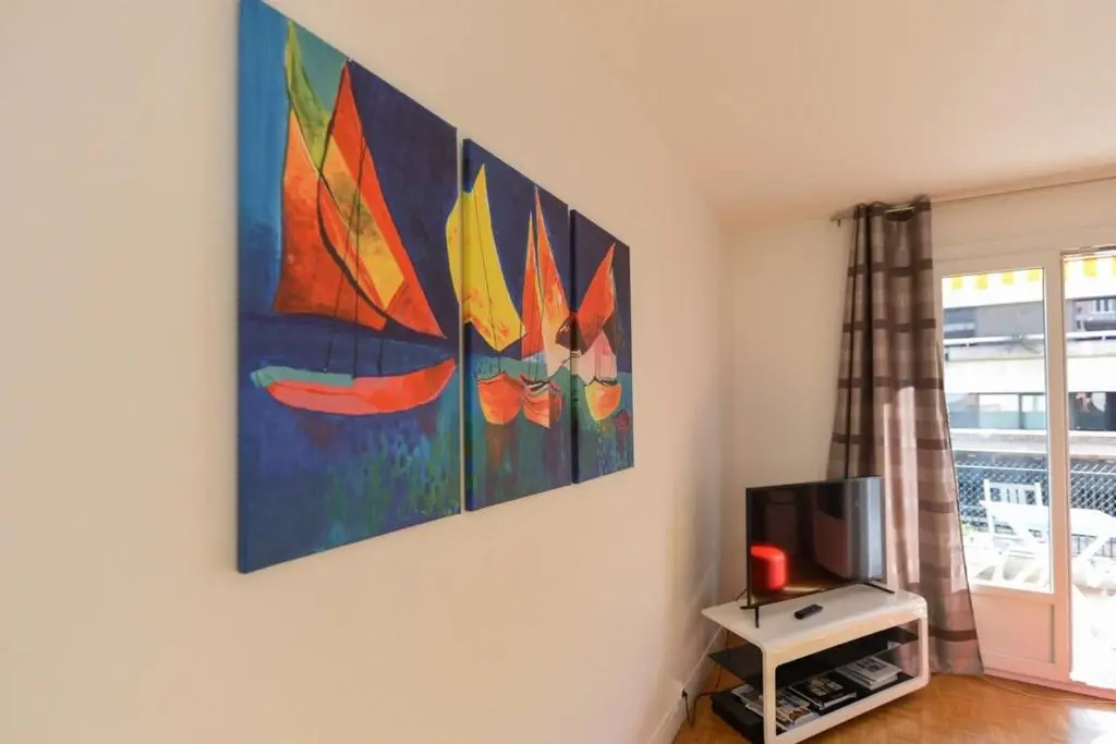 Furnished Apartment for 4 people in the city center